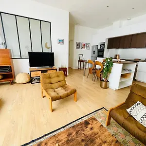  Appartement Liberte - Grand 4 Pers Avec Parking Centre France